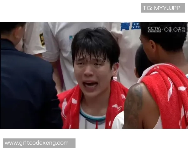 冷漠球星瞬间定格:足球场上无情的表情背后隐藏着什么故事 冷漠球星瞬间定格:足球场上无情的表情背后隐藏着什么故事